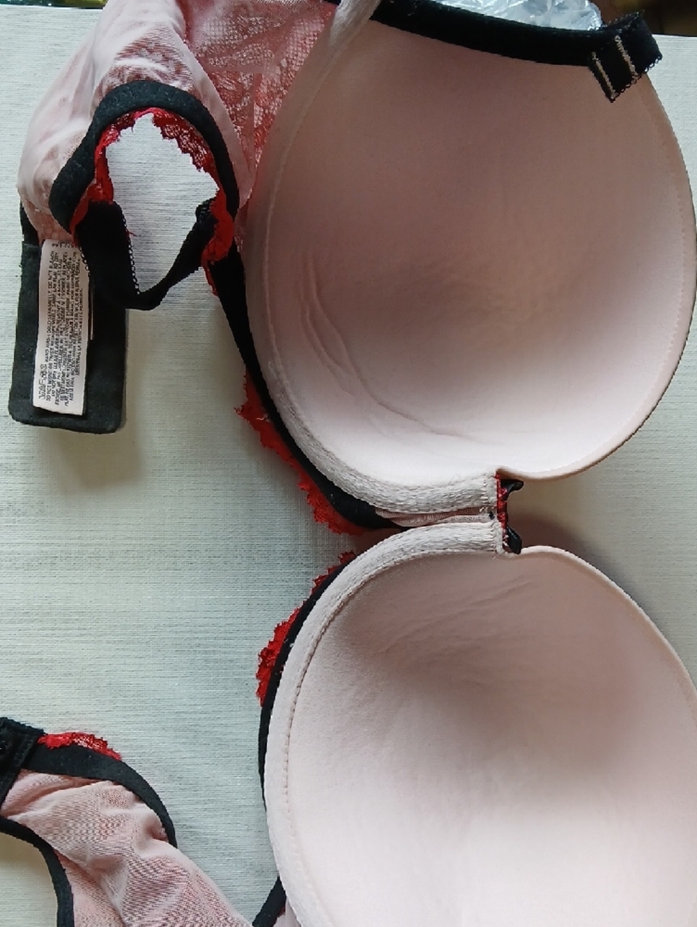 Victoria's Secret Pink, Red, & Black Sexy Dream Angels Lined Demi Faux Lace Bra - Picture 10 of 16